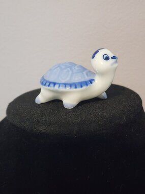 Vintage Delft Blue Small Turtle Figurine